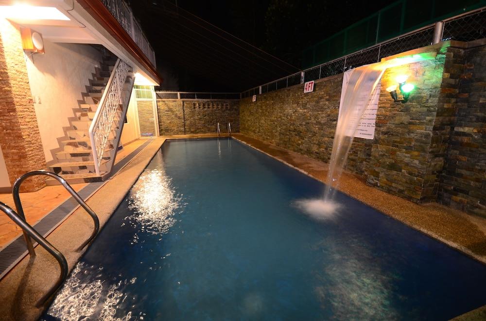 Reddoorz Premium Near Pristine Beach Puerto Princesa ภายนอก รูปภาพ