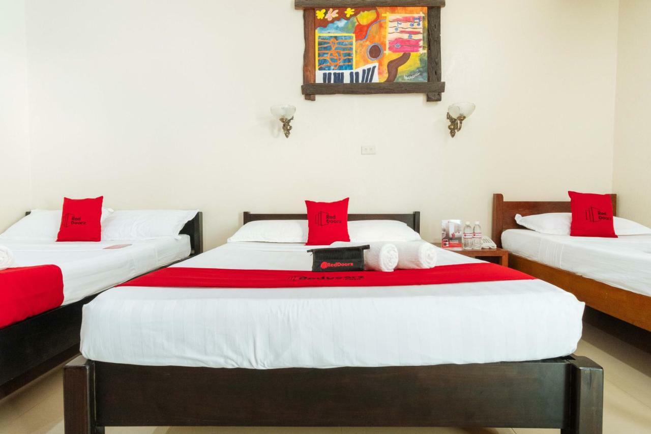 Reddoorz Premium Near Pristine Beach Puerto Princesa ภายนอก รูปภาพ