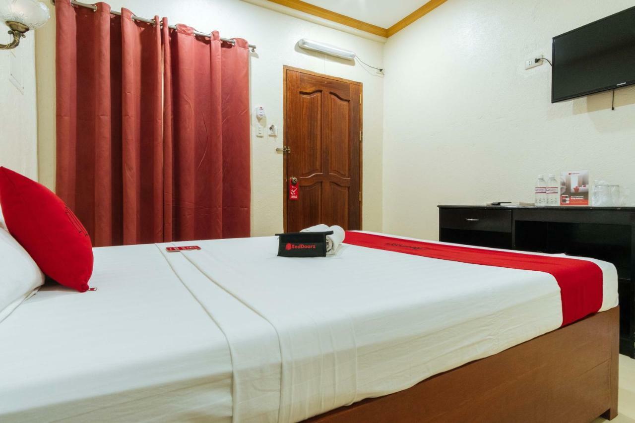 Reddoorz Premium Near Pristine Beach Puerto Princesa ภายนอก รูปภาพ
